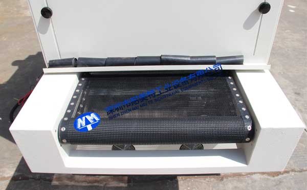 筆記本外殼油墨烘干UV光固機(jī) 筆記本外殼油墨烘干UV光固機(jī)