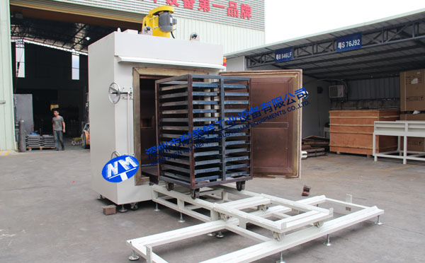 上海鈕扣電池500度高溫工業(yè)烘箱 上海鈕扣電池500度高溫工業(yè)烘箱