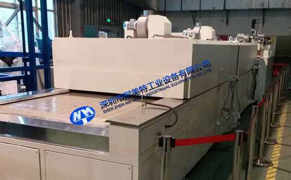 汽車內飾件軟化后壓制定型隧道爐烘干線 汽車內飾件軟化后壓制定型隧道爐烘干線